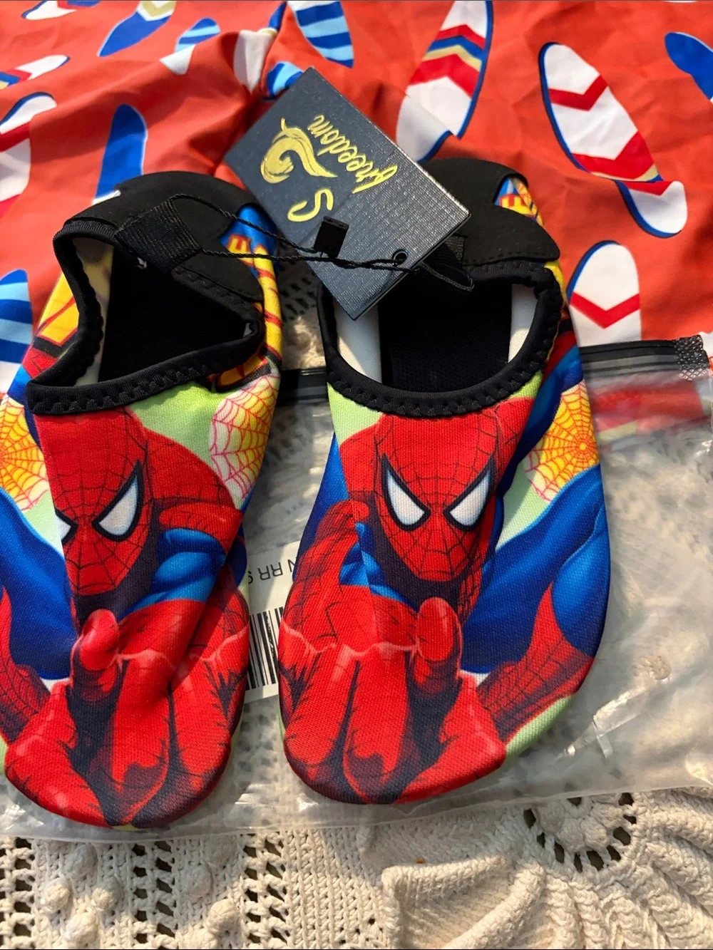 Kids Surf Wave Rash Guard Set with Surfboard Print and spiderman swimming shoes
